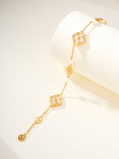 [⭐Hyrra Jewelry]B.C.L ENAMELED Three-Flower Bracelet（Trumpet)