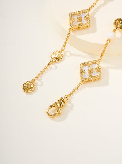 [⭐Hyrra Jewelry]B.C.L ENAMELED Three-Flower Bracelet（Trumpet)