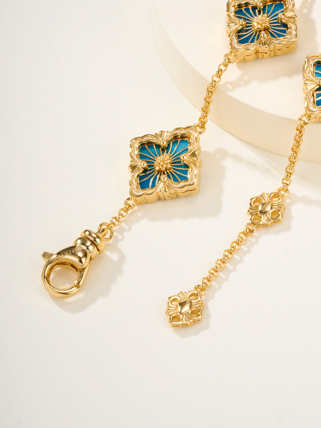 [⭐Hyrra Jewelry]B.C.L ENAMELED Five-Flower Bracelet（Various Colors)