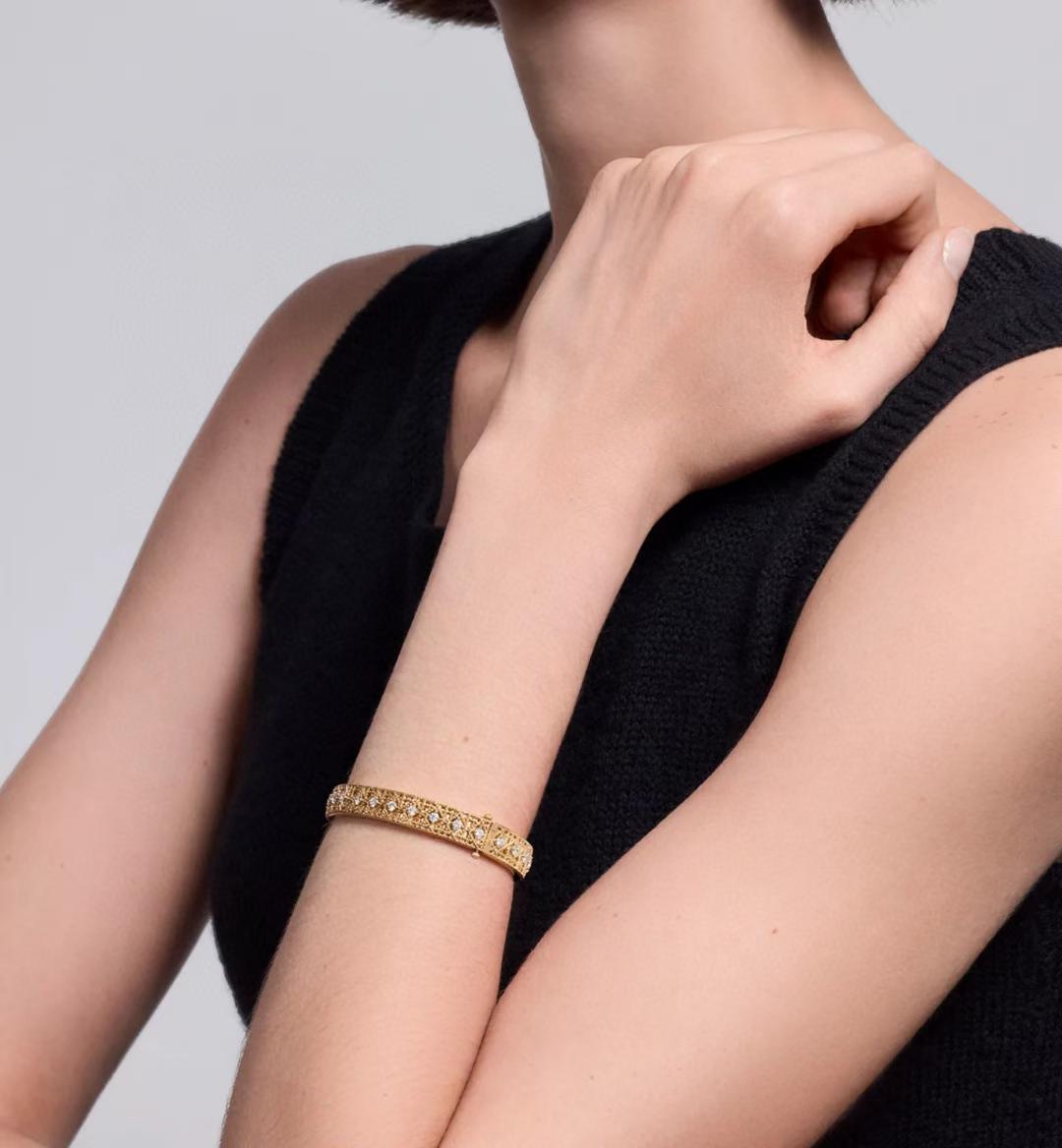 [⭐Hyrra Jewelry]2026 WOVEN-PATTERN BRACELET SET WITH FULL DIAMOND INLAY THREE-COLORS