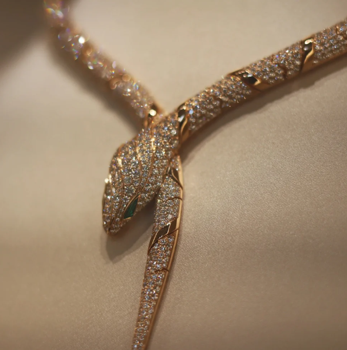 [⭐Hyrra Jewelry]HAUTE COUTURE GOLD SERPENTI NECKLACE