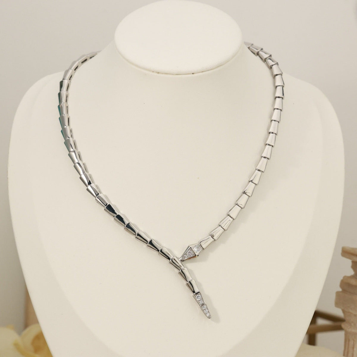 [⭐Hyrra Jewelry]NEW！SERPENT DIAMOND AT BOTH ENDS NECKLACE