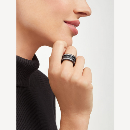 [⭐Hyrra Jewelry]ZERO 1 ROCK FOUR-BAND BLACK CERAMIC WITH STUDDED SPIRAL AND PAVED DIAMONDS RING