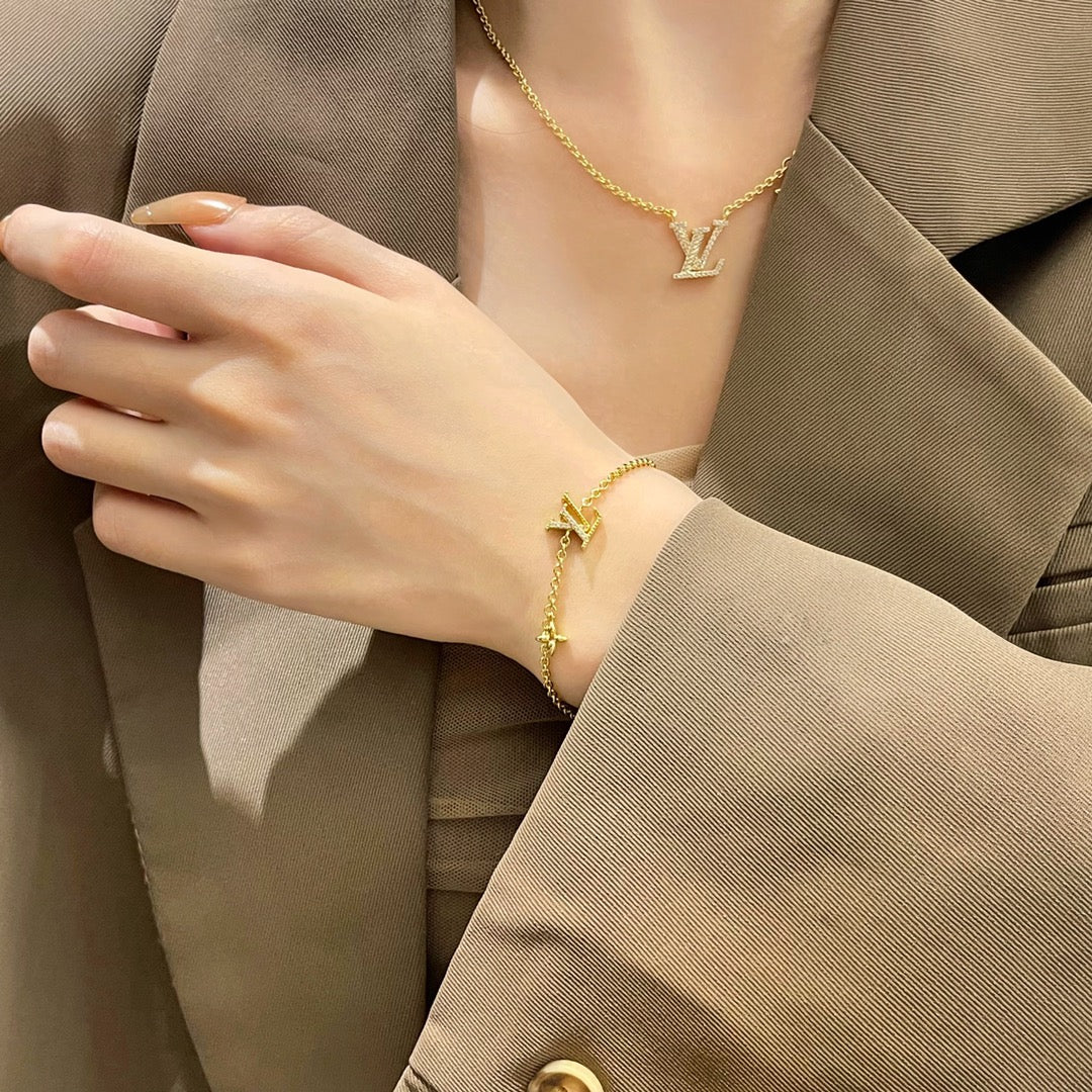 [⭐Hyrra Jewelry]LOGO STAR MOTIF GOLD BRACELET