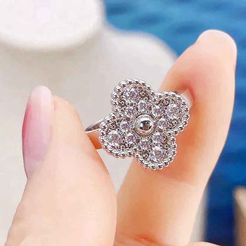 [⭐Hyrra Jewelry]CLOVER DIAMOND RING