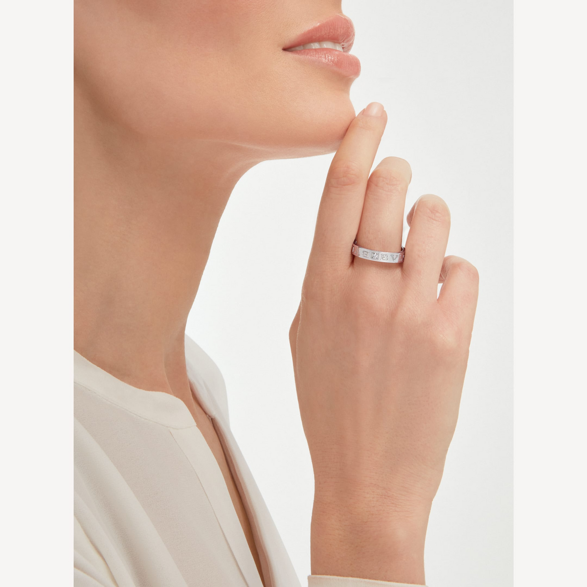 [⭐Hyrra Jewelry]ZERO 1 ESSENTIAL WITH A DIAMOD RING