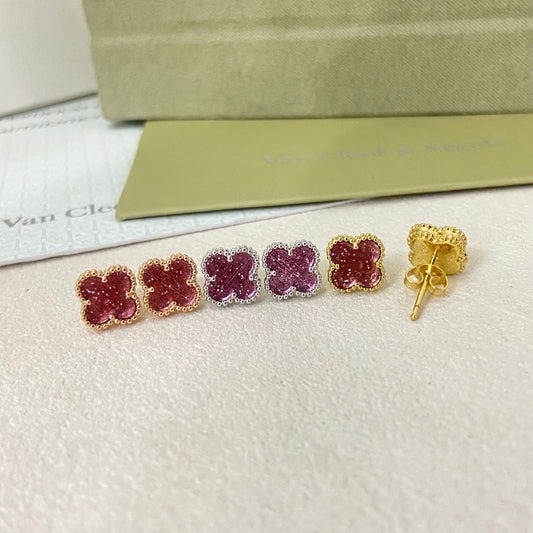 [⭐Hyrra Jewelry]2026 NEW MINI CLOVER 1 MOTIF  BUBBLE PINK ENAMEL