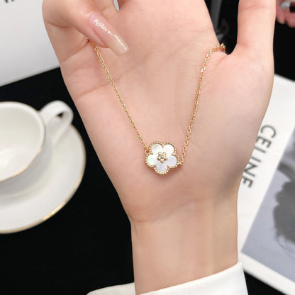 [⭐Hyrra Jewelry]LUCKY WHITE MOP PLUM BLOSSOM  BRACELET