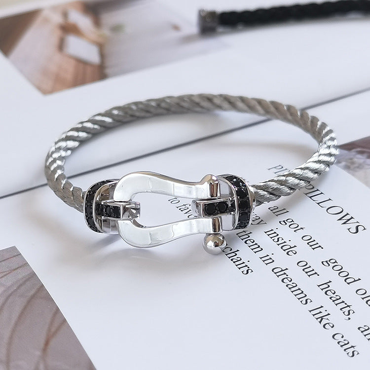 [⭐Hyrra Jewelry]FORCE LARGE HORSESHOE BLACK DIAMOND BRACELET SILVER