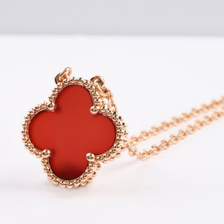[⭐Hyrra Jewelry]CLOVER 15MM CARNELIAN SINGLE FLOWER NECKLACE