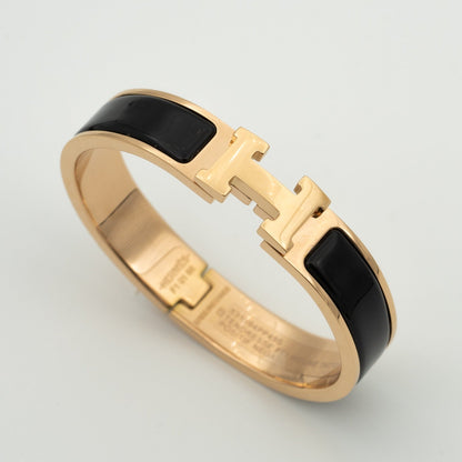 [⭐Hyrra Jewelry]H BLACK BRACELET
