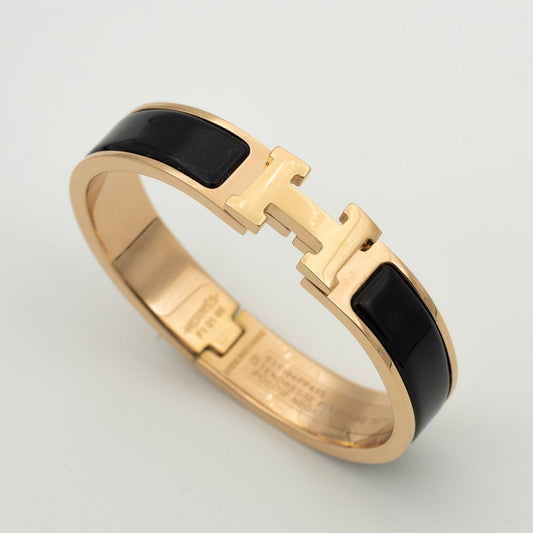 [⭐Hyrra Jewelry]H BLACK BRACELET