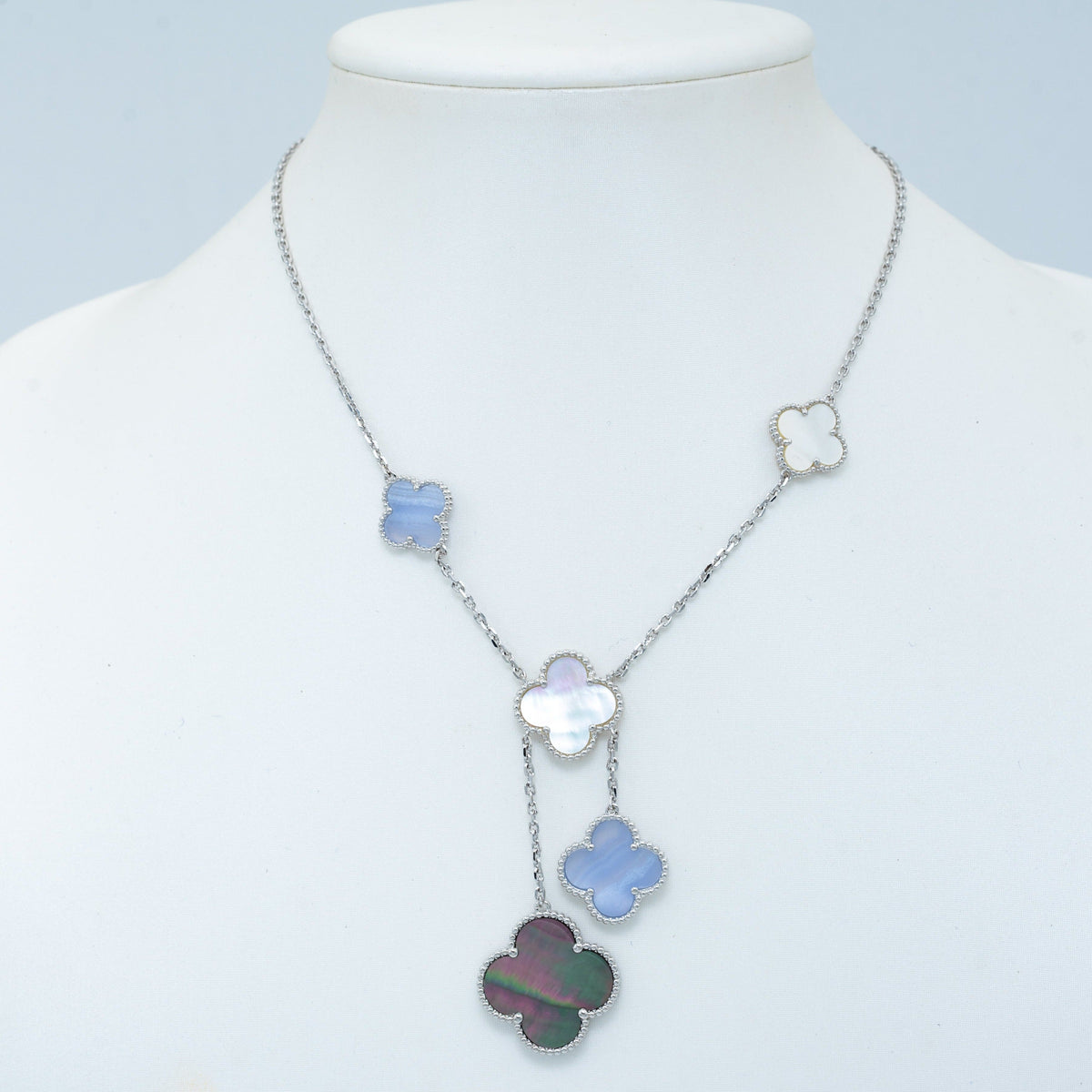 [⭐Hyrra Jewelry]CLOVER MOP CHALCEDONY NECKLACE SILVER 6 MOTIF