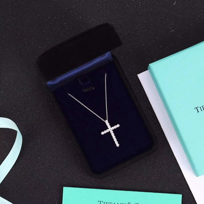 [Hyrra Jewelry]MOISSANITE STONE CROSS PENDANT NECKLACE SIMULATED DIAMOND CROSS CHOKER