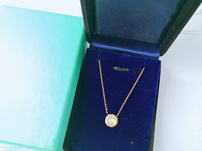 [Hyrra Jewelry]DIAMOND AND MOTHER PEARL CIRCLE NECKLACE PENDANT