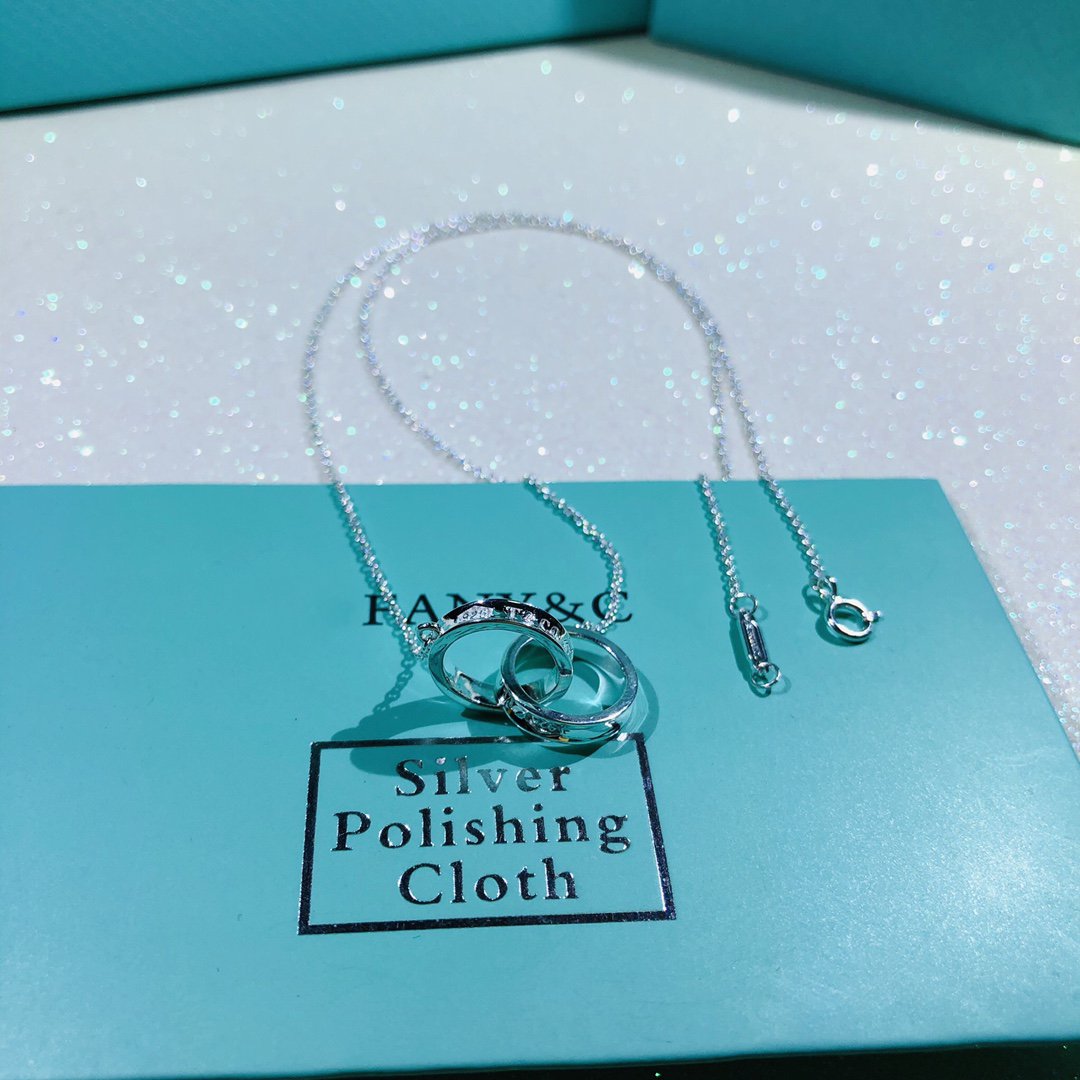 [Hyrra Jewelry]INTERLOCKING CIRCLES PENDANT SMALL NECKLACE