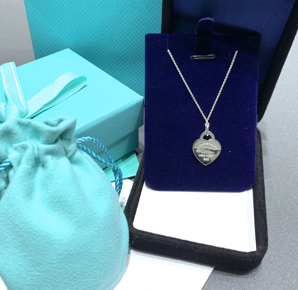 [Hyrra Jewelry]RED HEART NECKLACE & BRACELET MATERIAL