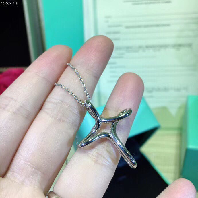 [Hyrra Jewelry]CROSS NECKLACE STERLING SILVER MATERIAL