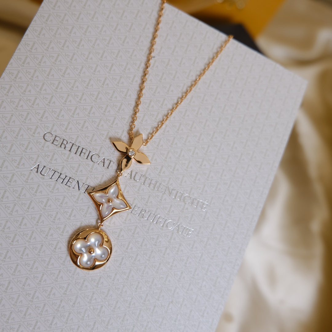 [⭐Hyrra Jewelry]COLOR BLOSSOM LARIAT NECKLACE PINK GOLD WHITE MOTHER PEARL AND DIAMOND
