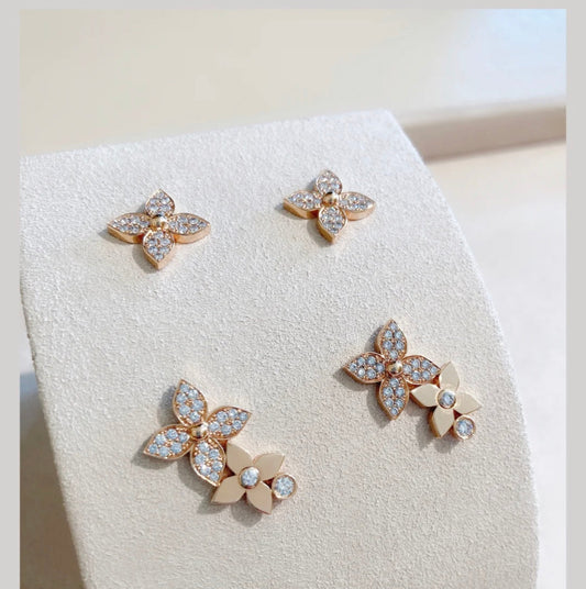 [⭐Hyrra Jewelry]STAR BLOSSOM STUD EARRINGS PINK GOLD DIAMONDS