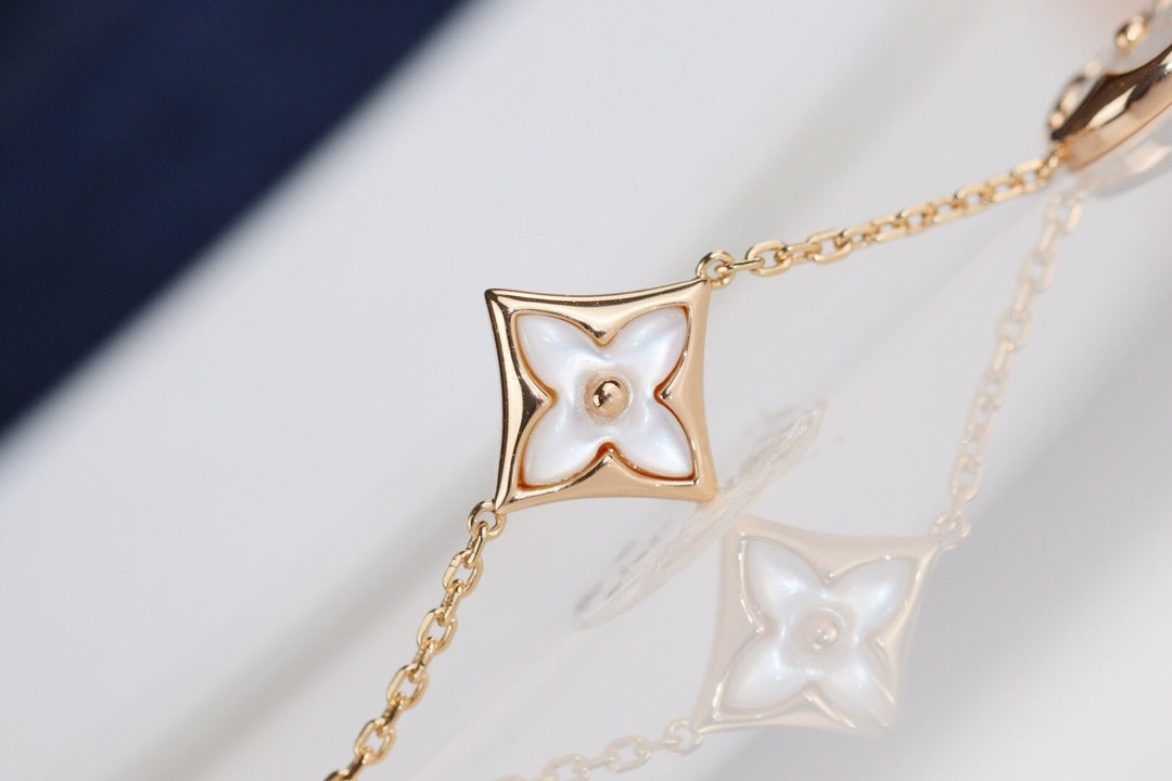 [⭐Hyrra Jewelry]LEAF CLOVER BRACELET