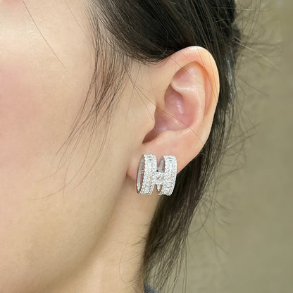[⭐Hyrra Jewelry]H STUD EARRINGS WITH SILVER DIAMONDS