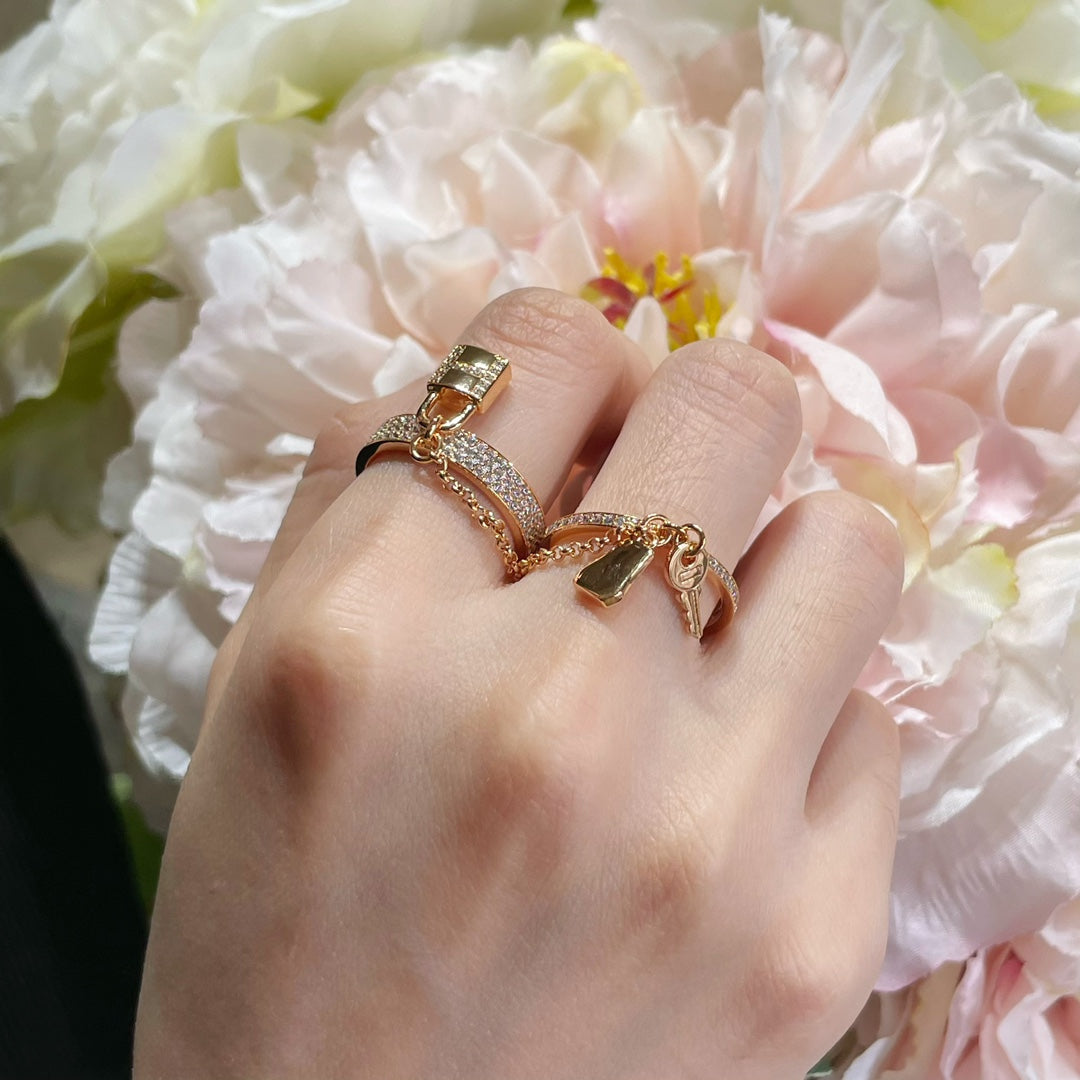 [⭐Hyrra Jewelry]HM KELLY CLOCHETTE DOUBLE RING IN  WITH DIAMONDS