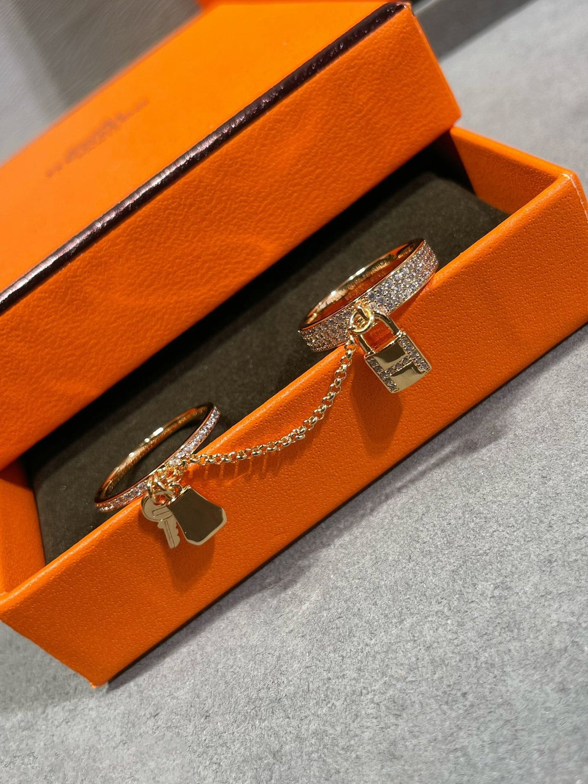[⭐Hyrra Jewelry]HM KELLY CLOCHETTE DOUBLE RING IN  WITH DIAMONDS