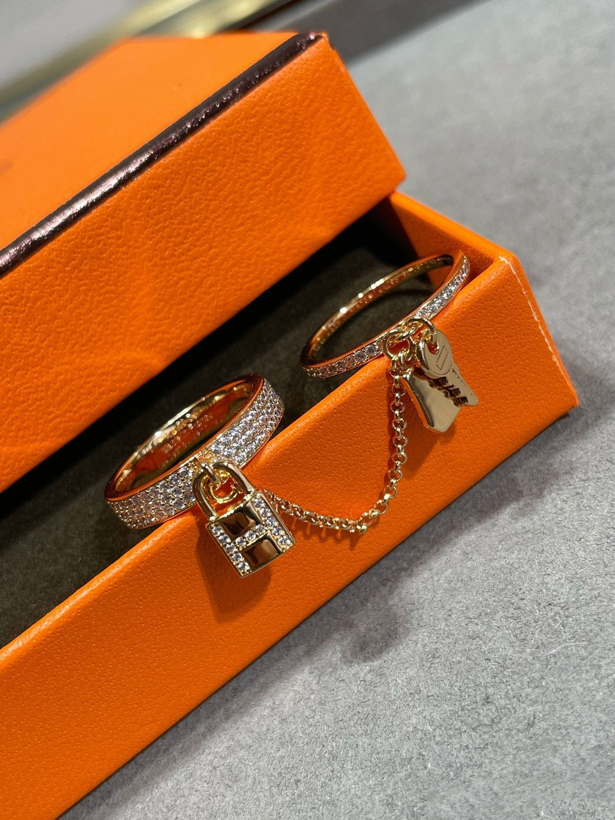 [⭐Hyrra Jewelry]HM KELLY CLOCHETTE DOUBLE RING IN  WITH DIAMONDS