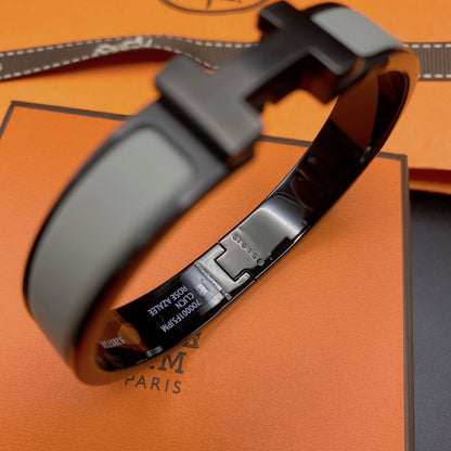 [⭐Hyrra Jewelry]CLIC HM SO BLACK GREY BRACELET
