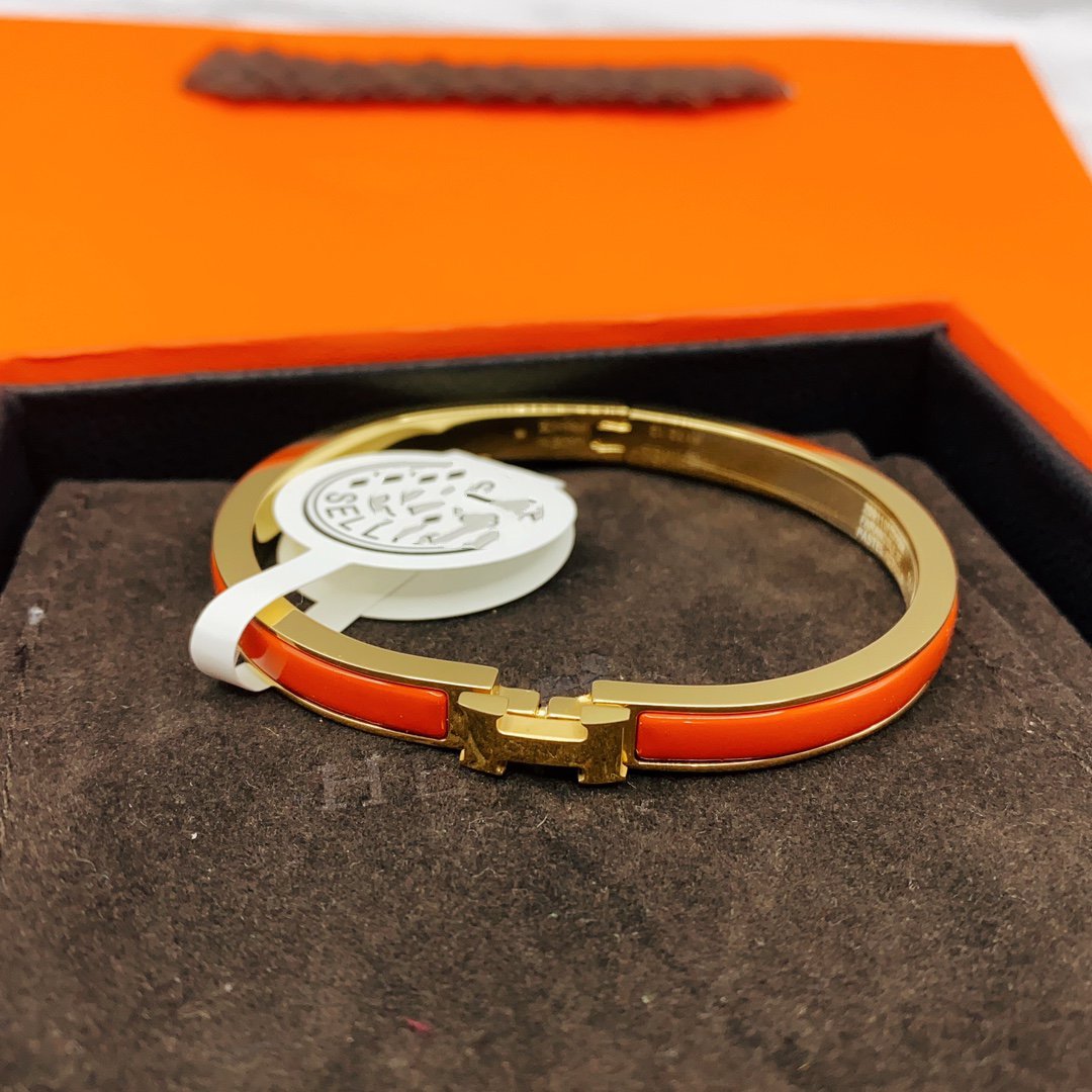 [⭐Hyrra Jewelry]CLASSIC HM CLIC RED 8MM ENAMEL BRACELET