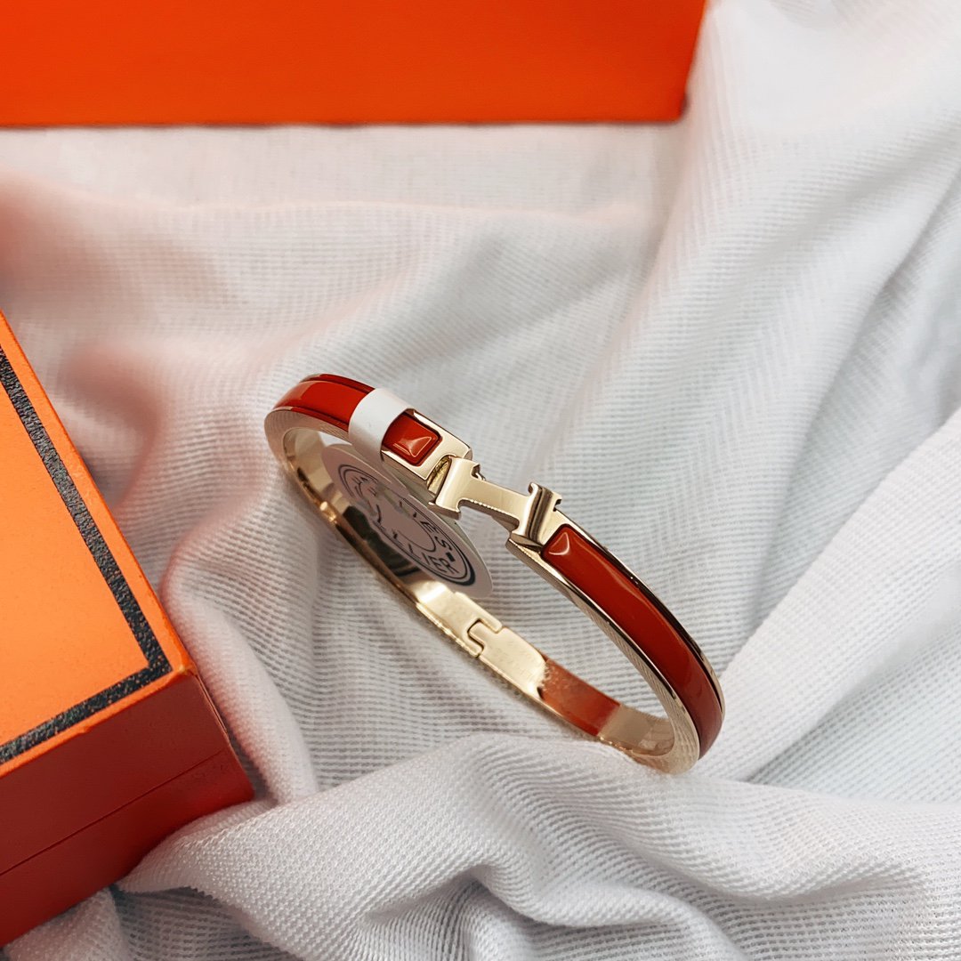 [⭐Hyrra Jewelry]CLASSIC HM CLIC RED 8MM ENAMEL BRACELET