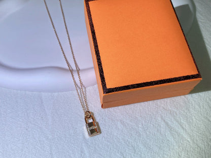 [⭐Hyrra Jewelry]HM ADVANCED NICHE LOCK HEAD NECKLACE DIAMONDS