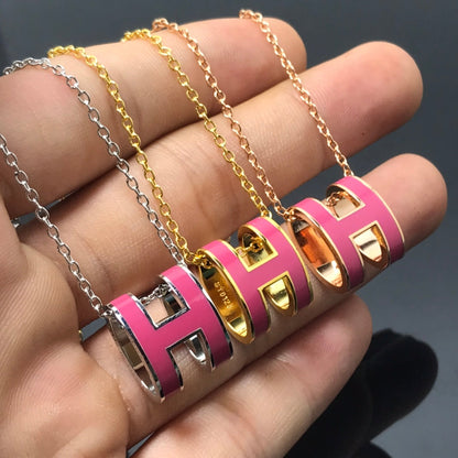 [⭐Hyrra Jewelry]H NECKLACE PINK