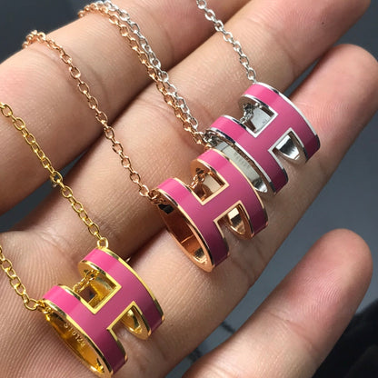 [⭐Hyrra Jewelry]H NECKLACE PINK