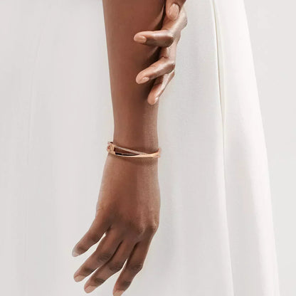 [Hyrra Jewelry]NARROW HINGED BANGLEIN WITH DIAMONDS SMALL