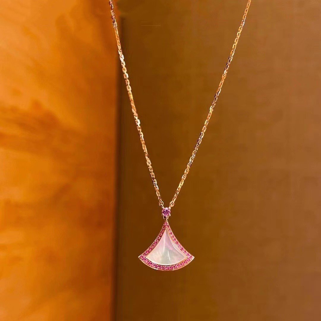 [⭐Hyrra Jewelry]DREAM NECKLACE MOP DIAMOND PINK