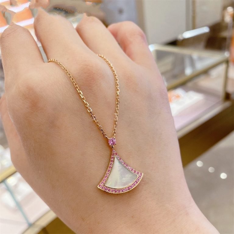 [⭐Hyrra Jewelry]DREAM NECKLACE MOP DIAMOND PINK