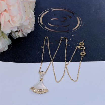 [⭐Hyrra Jewelry]DREAM NECKLACE MOP GOLD DIAMOND