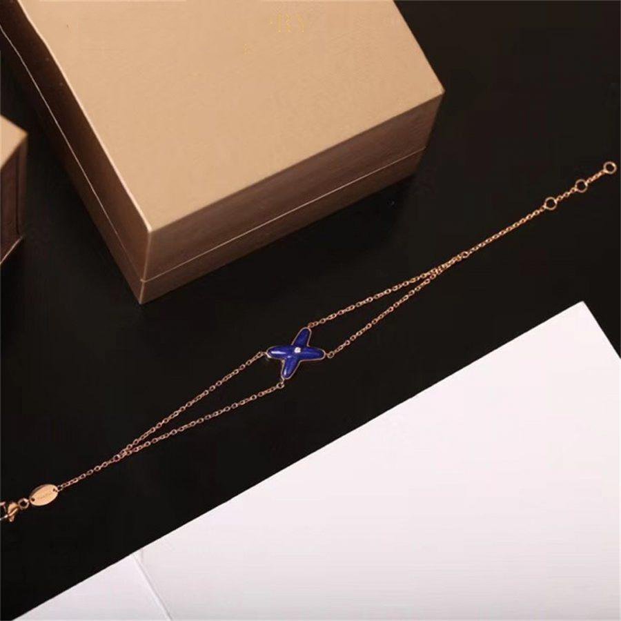 [⭐Hyrra Jewelry]Hollow Design Four-Leaf Clover Flower Shape Ring