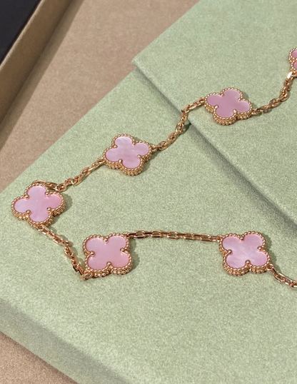 [⭐Hyrra Jewelry Jewellery] Pink Necklace with Ten Clover Designs