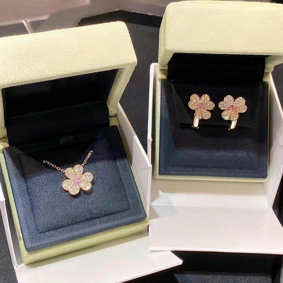 [⭐Hyrra Jewelry]FRIVOLE ROSE GOLD FLOWER DIAMOND NECKLACE