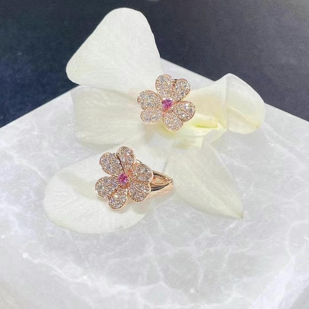 [⭐Hyrra Jewelry]FRIVOLE PINK GOLD FLOWER DIAMOND EARRINGS