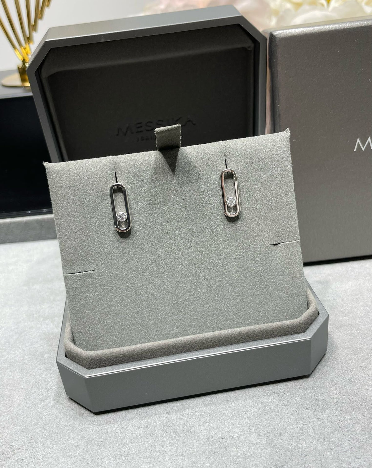 [⭐Hyrra Jewelry]MOVE UNO SMALL 1 DIAMOND EARRINGS
