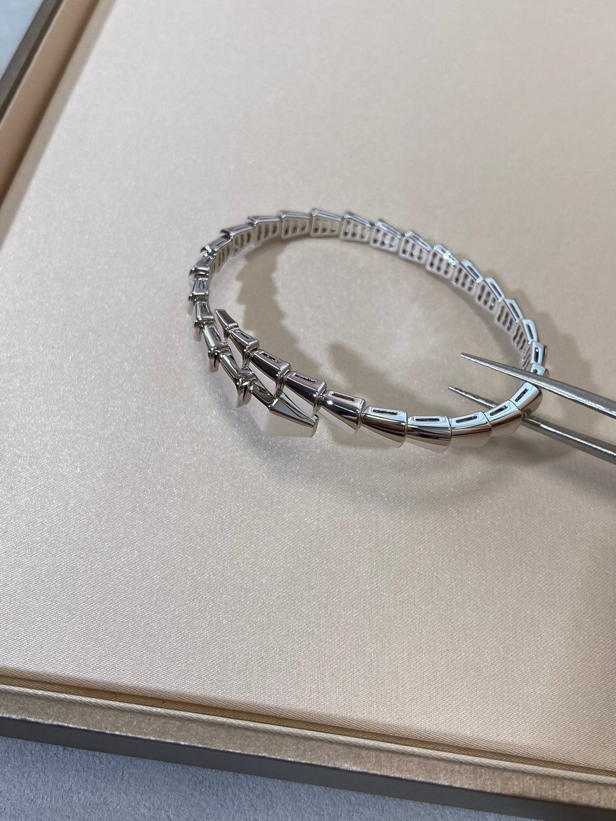 [⭐Hyrra Jewelry]SERPENTI VIPER SILVER BRACELET