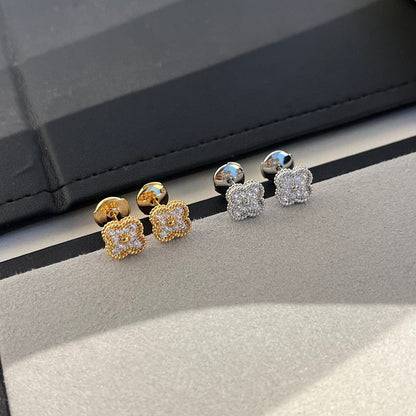 [⭐Hyrra Jewelry]CLOVER MINI DIAMOND STUD EARRINGS